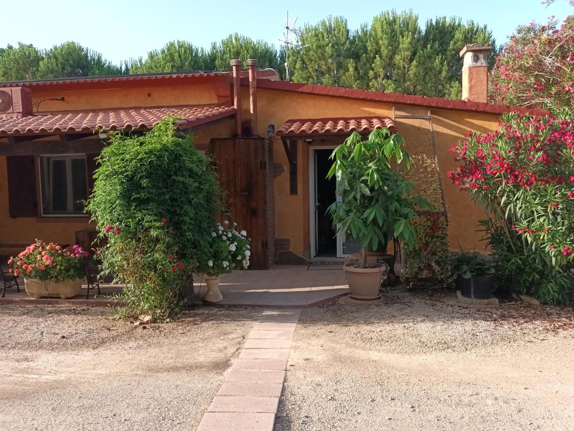 Agriturismo La Barca In Secca Olmedo Exterior foto